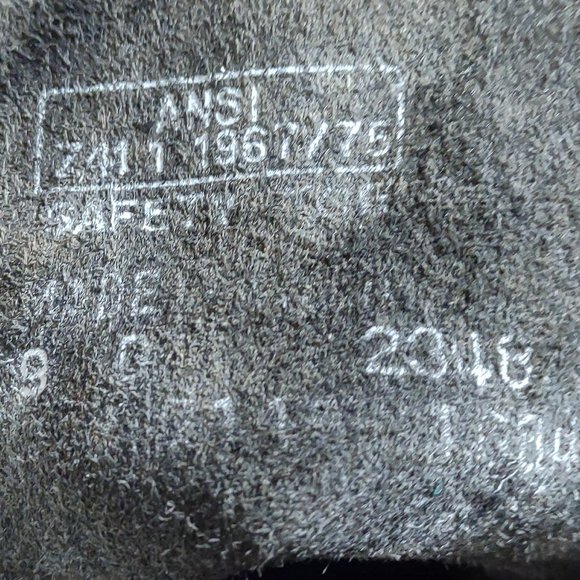 Dickies safety toe insulated black boots, size 9D - Picture 4 of 4